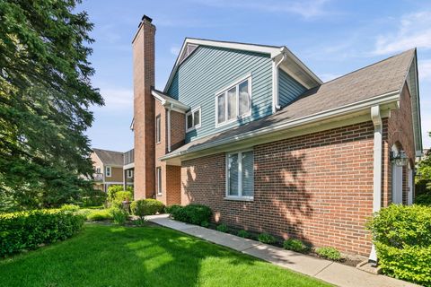 Tiny photo for 1625 Clayton Court, Arlington Heights, IL 60004 (MLS # 12623068)