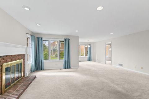 Tiny photo for 1625 Clayton Court, Arlington Heights, IL 60004 (MLS # 12623068)