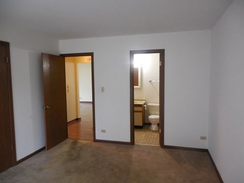 Tiny photo for 258 Juniper Circle, Streamwood, IL 60107 (MLS # 12580501)