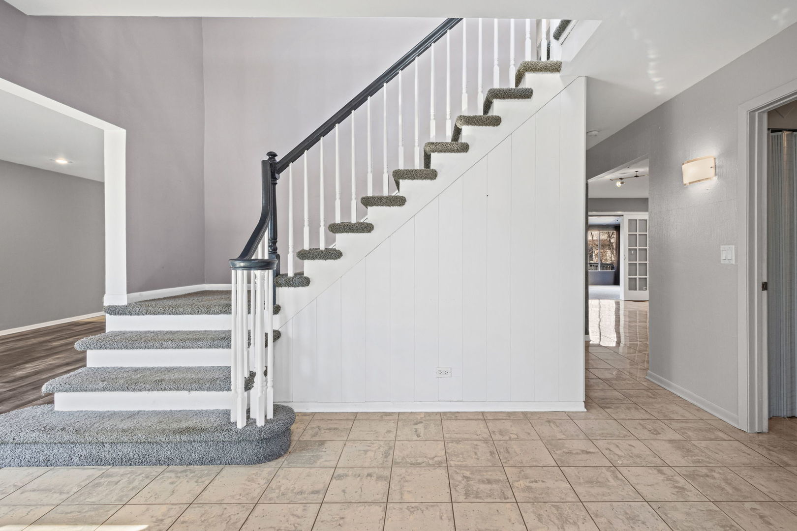 1100 Hidden Lake Drive