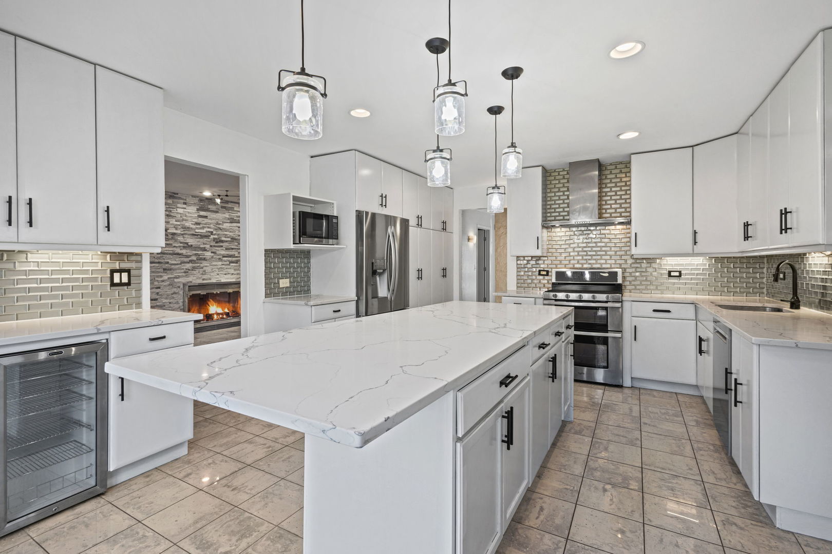 1100 Hidden Lake Drive