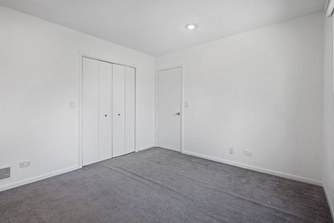 Tiny photo for 1100 Hidden Lake Drive, Buffalo Grove, IL 60089 (MLS # 12602504)