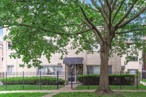 5543 N Campbell Avenue 3C Chicago IL 60625