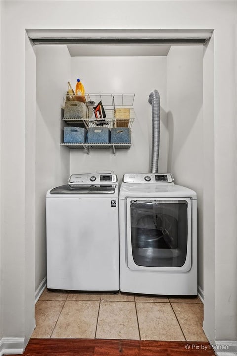Tiny photo for 1745 W 18th Place #1R, Chicago, IL 60608 (MLS # 12795178)