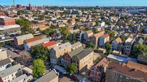 Tiny photo for 1745 W 18th Place #1R, Chicago, IL 60608 (MLS # 12795178)