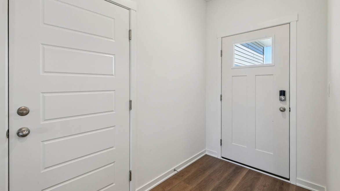2274 Redwood Trail