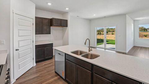 Tiny photo for 2274 Redwood Trail, Wonder Lake, IL 60097 (MLS # 12662182)