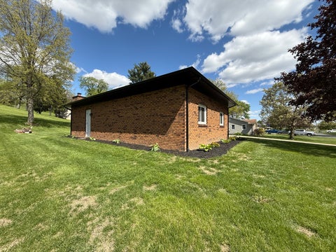 Tiny photo for 4065 Pinebrook Lane, Bettendorf, IA 52722 (MLS # 12748132)