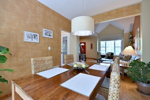 Tiny photo for 635 Burdette Avenue, Glendale Heights, IL 60139 (MLS # 12716849)