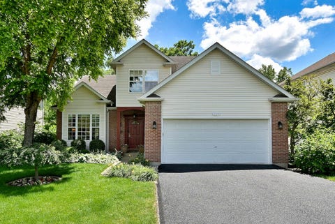 Photo of 635 Burdette Avenue, Glendale Heights, IL 60139 (MLS # 12716849)