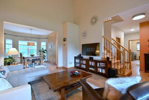 Tiny photo for 635 Burdette Avenue, Glendale Heights, IL 60139 (MLS # 12716849)