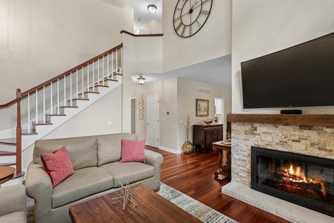 Tiny photo for 21 STONEHENGE Court, Burr Ridge, IL 60527 (MLS # 12707419)