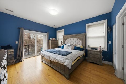 Tiny photo for 25 N Menard Avenue #2S, Chicago, IL 60644 (MLS # 12631271)