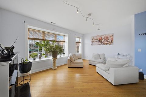 Tiny photo for 25 N Menard Avenue #2S, Chicago, IL 60644 (MLS # 12631271)
