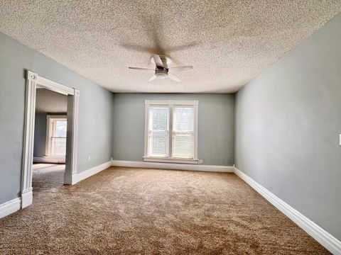 Tiny photo for 706 S Hennepin Avenue, Dixon, IL 61021 (MLS # 12604554)