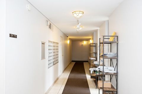 Tiny photo for 5500 Lincoln Avenue #510-E, Morton Grove, IL 60053 (MLS # 12615444)