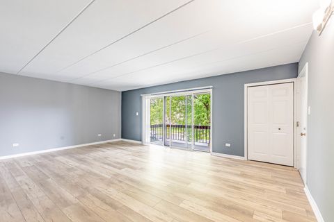 Tiny photo for 10330 Mayfield Avenue #2N, Oak Lawn, IL 60453 (MLS # 12516972)