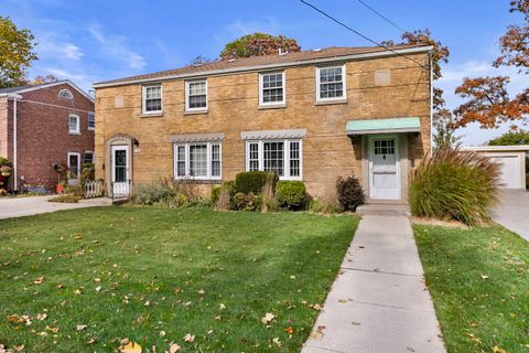 Photo of 8136 W 26th Street, North Riverside, IL 60546 (MLS # 12441882)