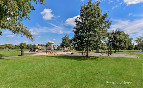 Tiny photo for 2420 Glenford Drive, Aurora, IL 60502 (MLS # 12491796)