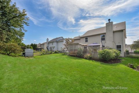 Tiny photo for 2420 Glenford Drive, Aurora, IL 60502 (MLS # 12491796)