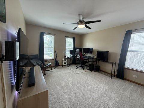 Tiny photo for 2420 Glenford Drive, Aurora, IL 60502 (MLS # 12491796)