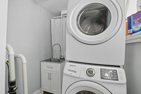 Tiny photo for 6712 S Evans Avenue, Chicago, IL 60637 (MLS # 12582418)