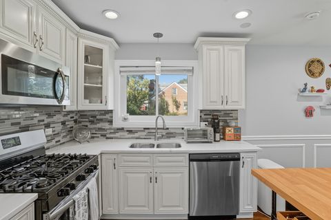 Tiny photo for 6712 S Evans Avenue, Chicago, IL 60637 (MLS # 12582418)