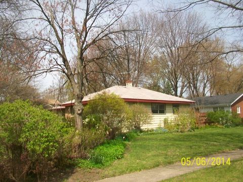 A home in ROLLING MEADOWS