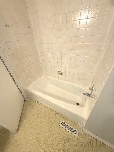 Tiny photo for 942 E 168th Street, South Holland, IL 60473 (MLS # 12757937)