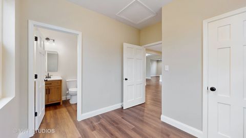 Tiny photo for 554 E Jackson Street, Joliet, IL 60432 (MLS # 12372507)