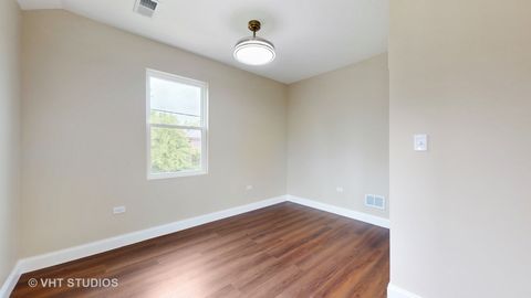 Tiny photo for 554 E Jackson Street, Joliet, IL 60432 (MLS # 12372507)