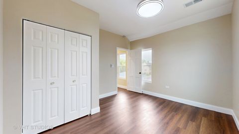 Tiny photo for 554 E Jackson Street, Joliet, IL 60432 (MLS # 12372507)