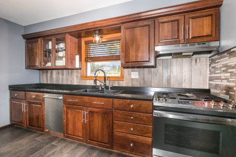 Tiny photo for 9244 Newcastle Avenue, Morton Grove, IL 60053 (MLS # 12434287)