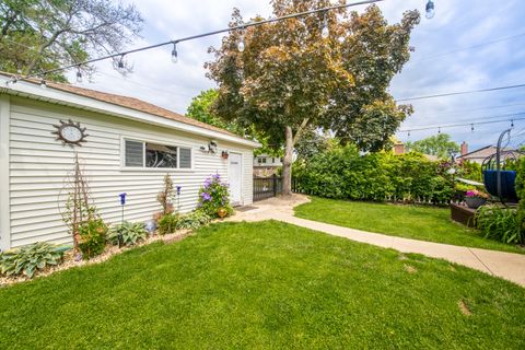 Tiny photo for 9244 Newcastle Avenue, Morton Grove, IL 60053 (MLS # 12434287)