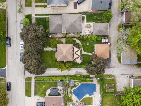 Tiny photo for 9244 Newcastle Avenue, Morton Grove, IL 60053 (MLS # 12434287)