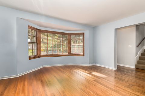 Tiny photo for 9244 Newcastle Avenue, Morton Grove, IL 60053 (MLS # 12434287)