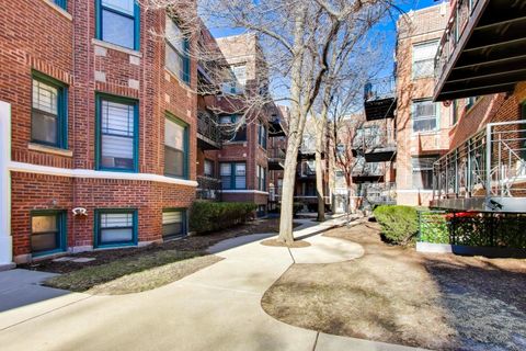 Tiny photo for 1136 W Pratt Boulevard #2S, Chicago, IL 60626 (MLS # 12583571)