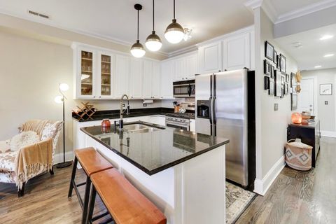 Tiny photo for 1136 W Pratt Boulevard #2S, Chicago, IL 60626 (MLS # 12583571)