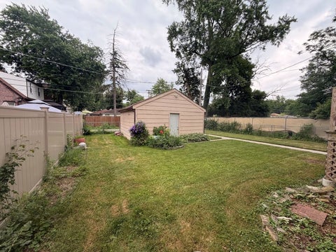 Tiny photo for 10753 S Hale Avenue, Chicago, IL 60643 (MLS # 12748824)