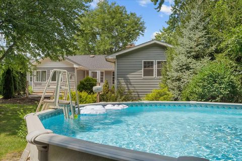 Tiny photo for 51 Burgess Road, Geneva, IL 60134 (MLS # 12522033)