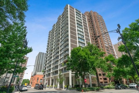 Photo of 1400 N STATE Parkway #5DEF, Chicago, IL 60610 (MLS # 12624374)