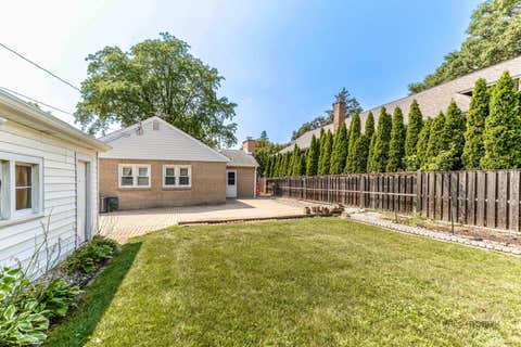 Tiny photo for 109 N Main Street, Mount Prospect, IL 60056 (MLS # 12721480)