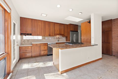 Tiny photo for 2708 Hawthorne Lane, Flossmoor, IL 60422 (MLS # 12647354)