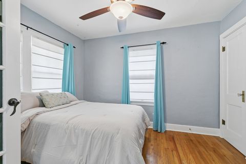 Tiny photo for 2218 W Lombard Street, Davenport, IA 52806 (MLS # 12636736)