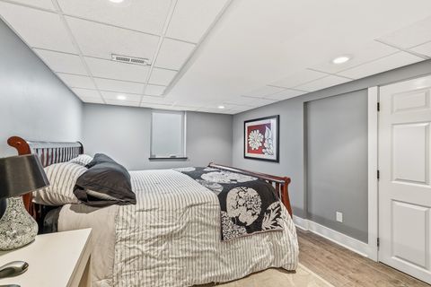 Tiny photo for 2218 W Lombard Street, Davenport, IA 52806 (MLS # 12636736)