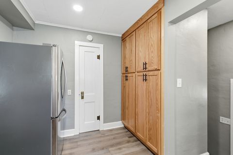 Tiny photo for 2218 W Lombard Street, Davenport, IA 52806 (MLS # 12636736)