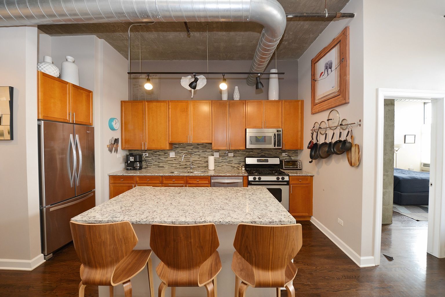 900 N Kingsbury Street 1026