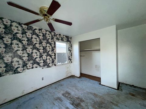 Tiny photo for 1322 N 16th Street, Murphysboro, IL 62966 (MLS # 12676066)