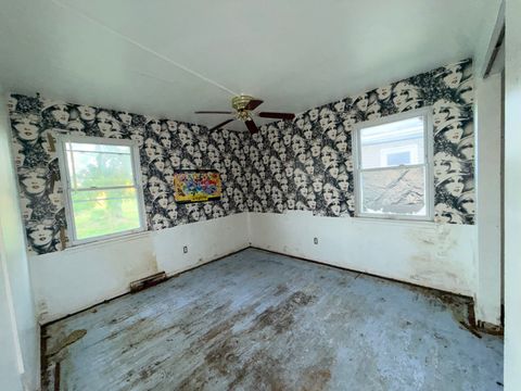 Tiny photo for 1322 N 16th Street, Murphysboro, IL 62966 (MLS # 12676066)