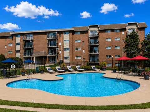 Tiny photo for 2301 Beau Monde Lane #406, Lisle, IL 60532 (MLS # 12689017)